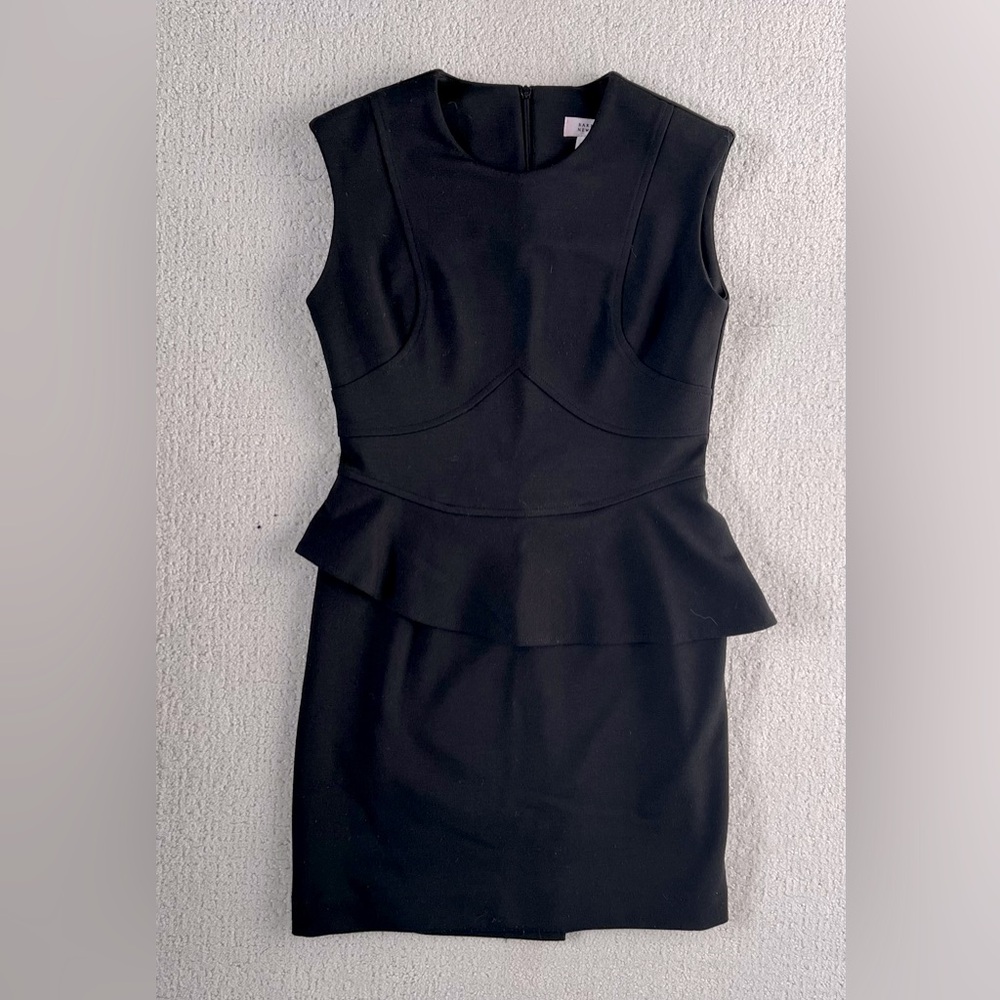 BARNEYS // Barney’s Brand Black Dress. SZ: XS. Black.